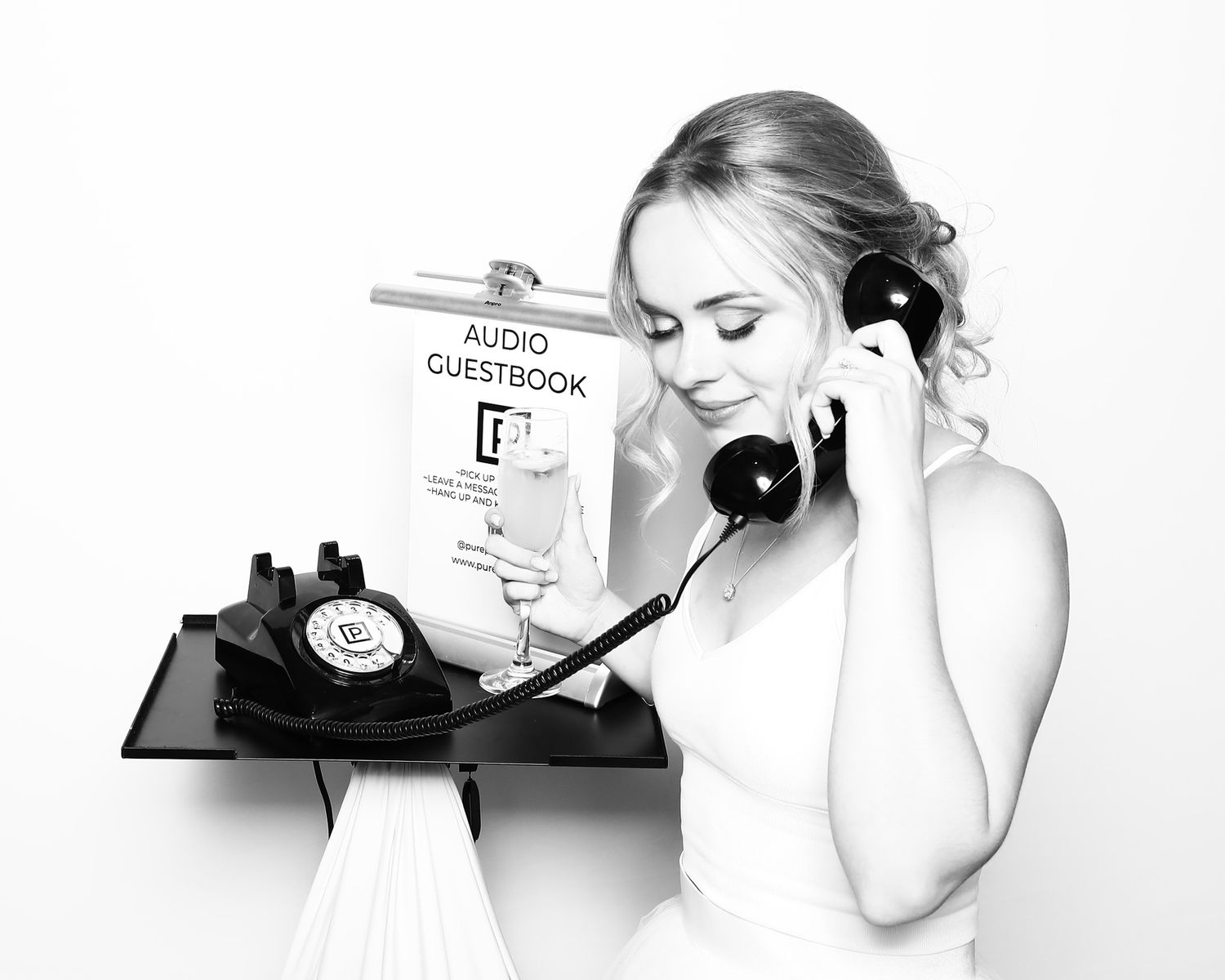 Wedding Audio Guestbook Photo booth