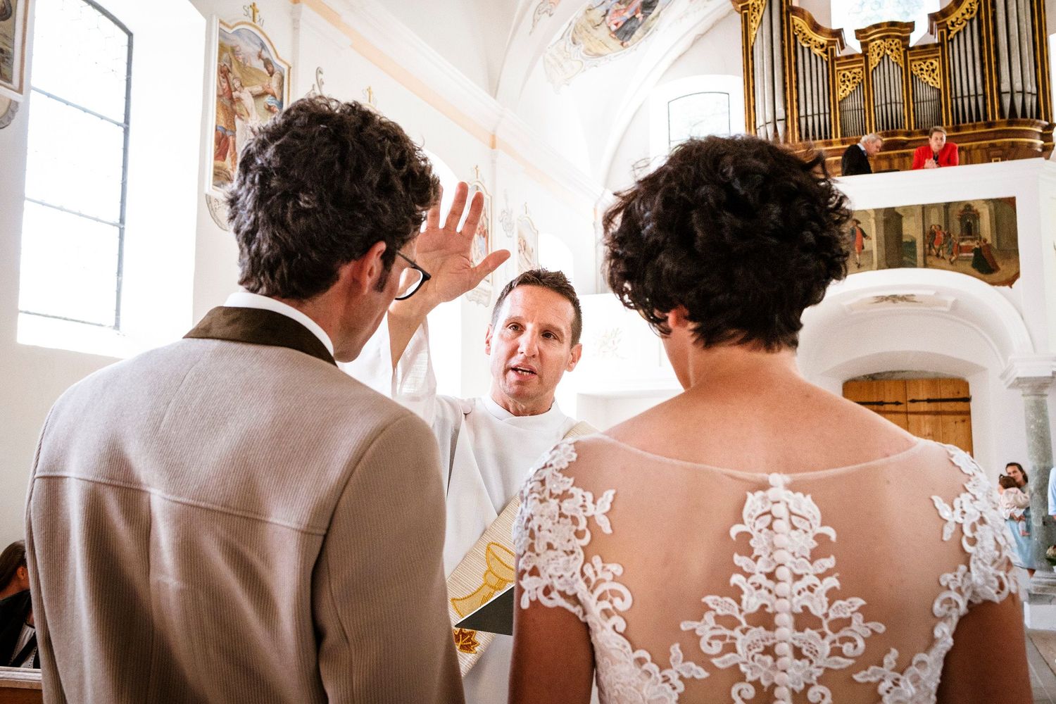 TLOOK photographe de mariage de style documentaire, cérémonie religieuse