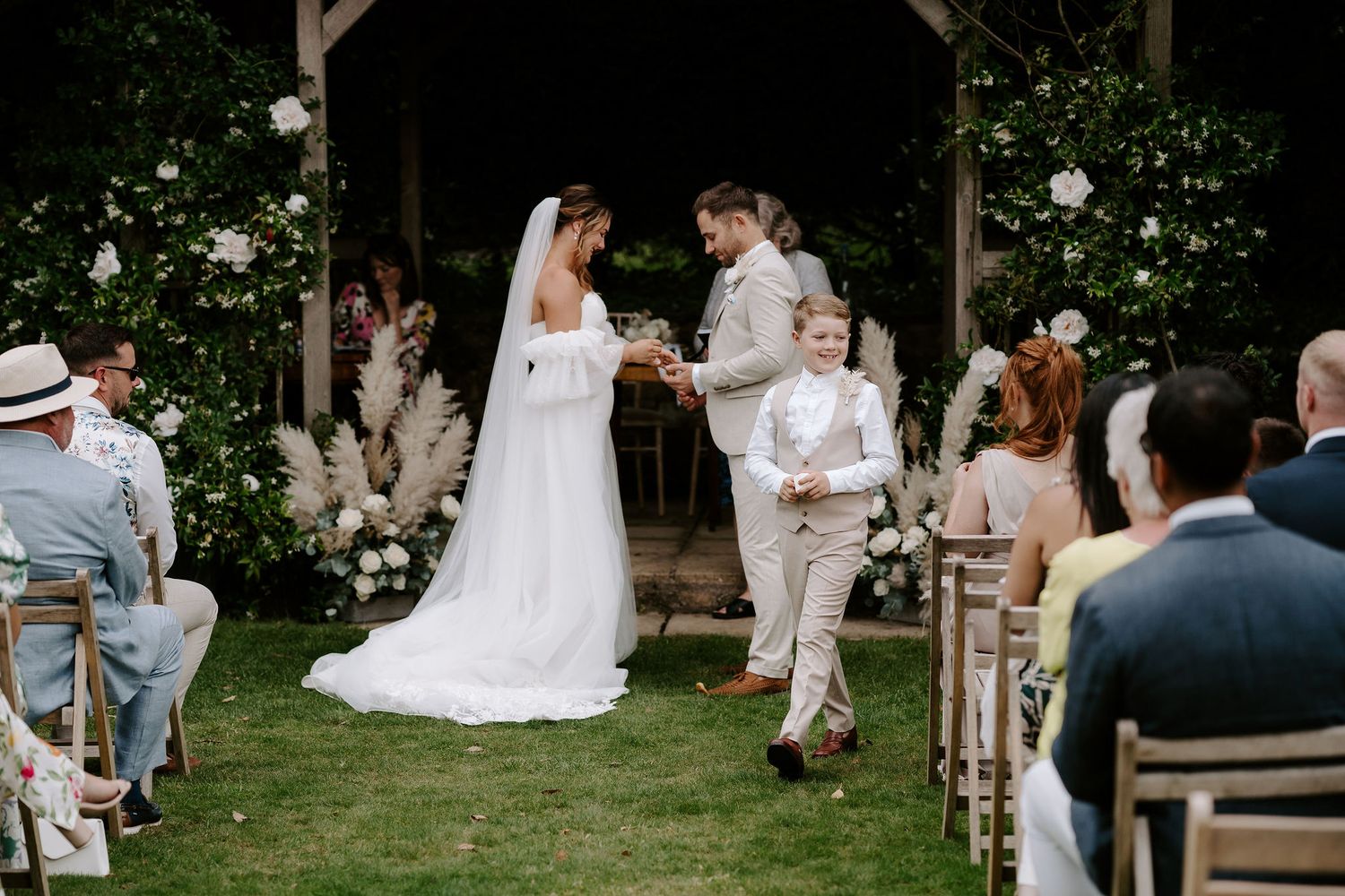 Somerset-pennard-house-wedding-ceremony
