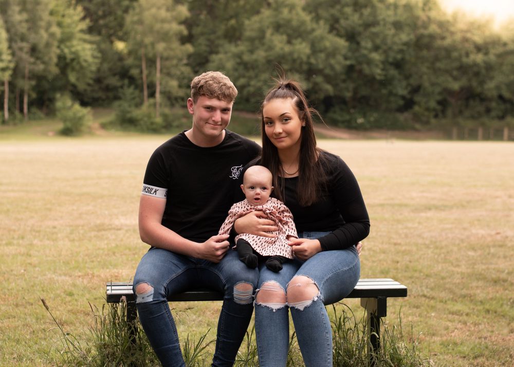 Bromsgrove Worcester newborn baby photoshoot photos family pictures brother sister mom dad