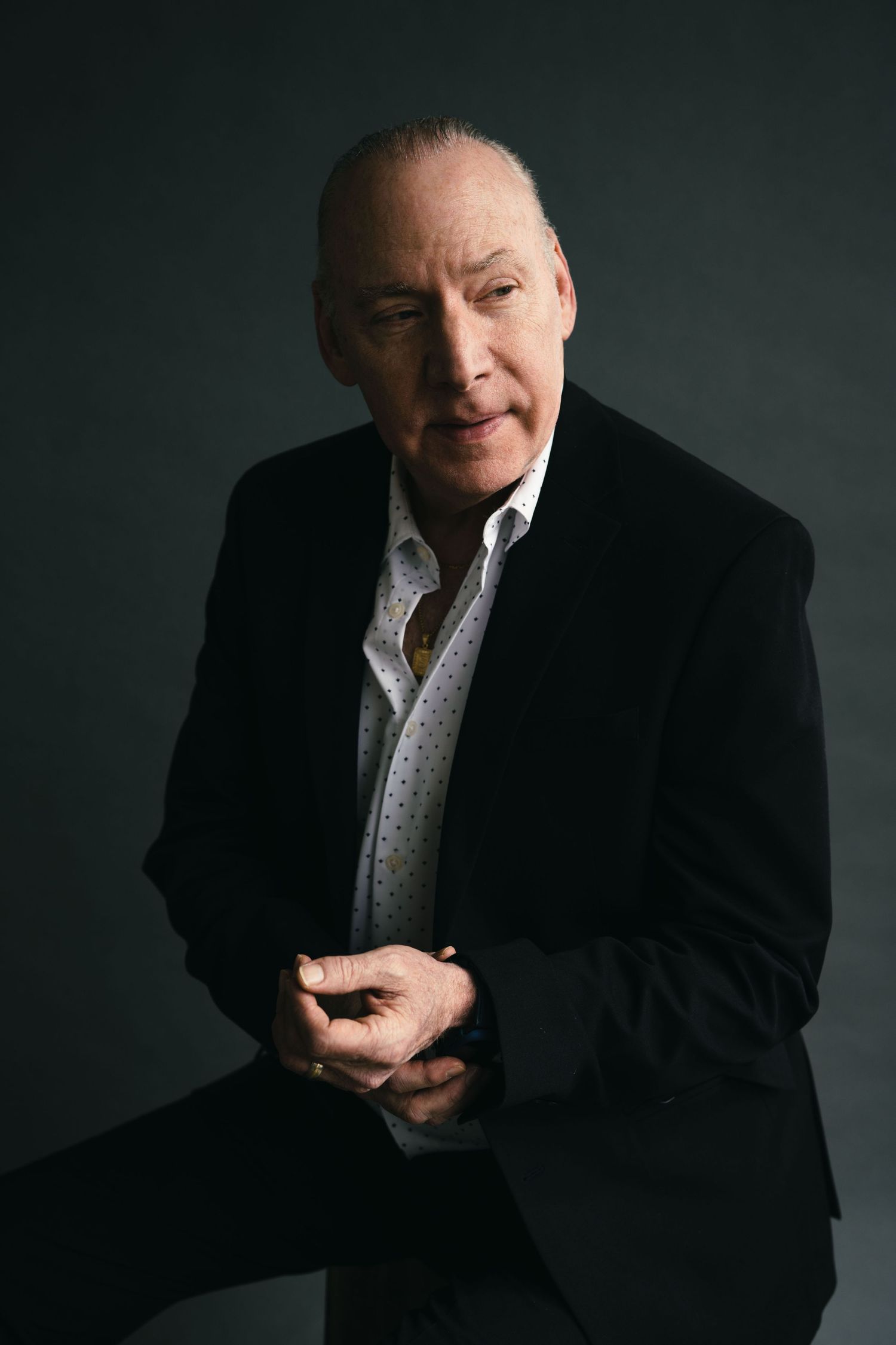 Opera tenor headshot by Kendra Irene