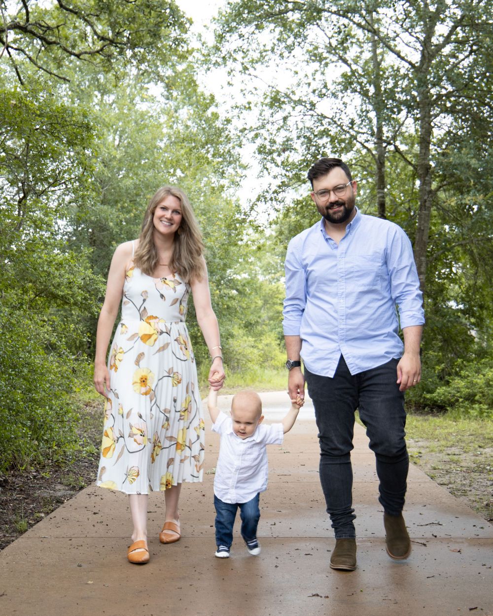 Family photos at Lick Creek Park