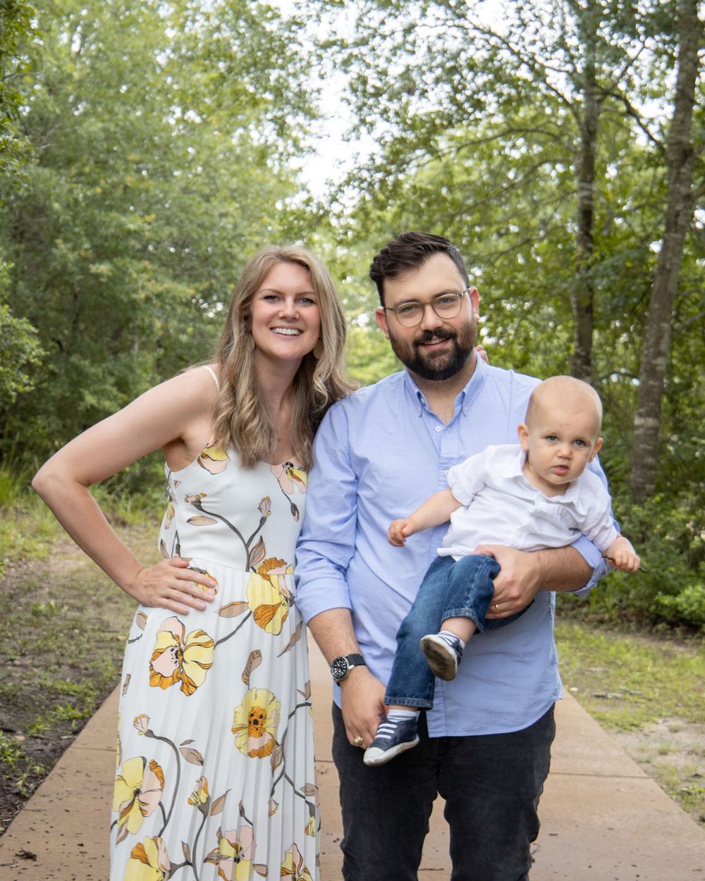 Family photos at Lick Creek Park