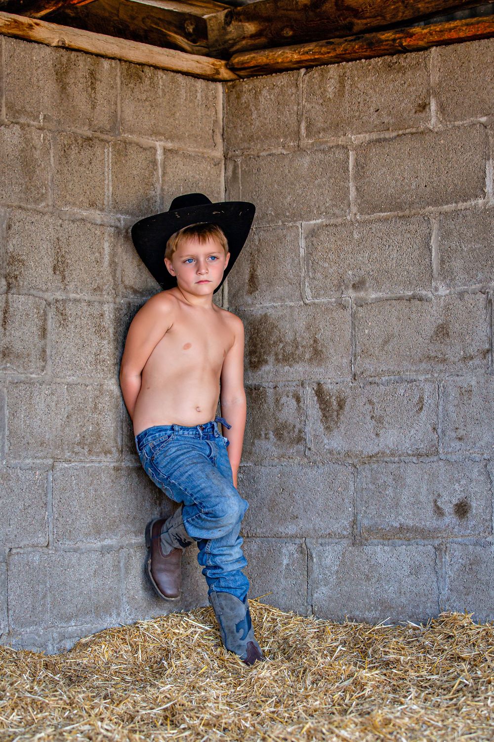 Dance, sports, athletics, family photographer serving Parker, Lone Tree, Highlands Ranch, and Douglas County, Colorado
