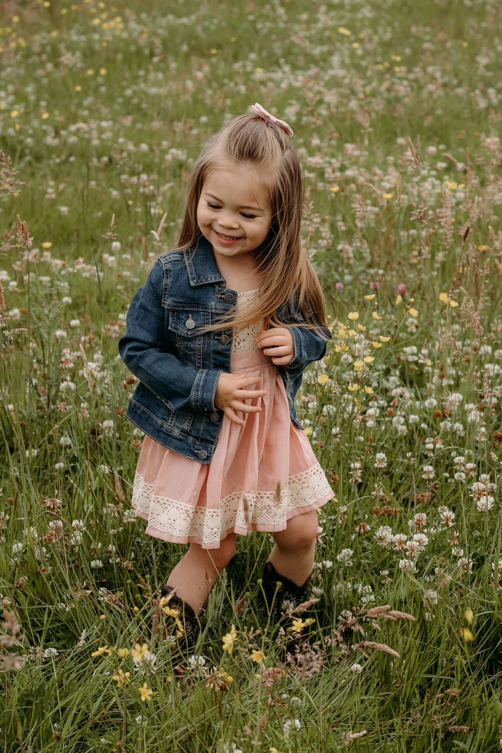 Charlotte Ann Photography - Children's Portrait Photography. Pacific Northwest Photographer. Forks, Washington Photographer.