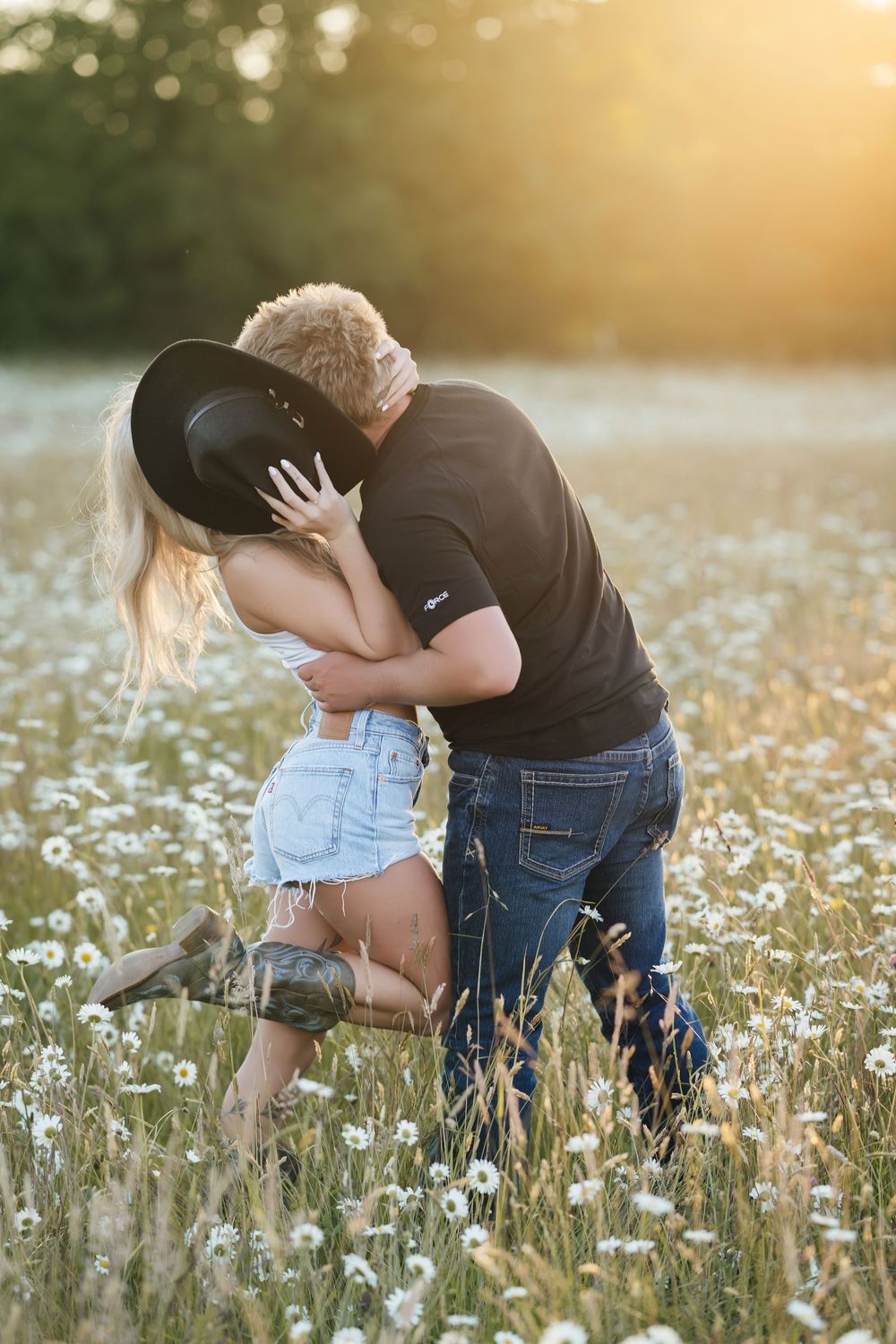 Charlotte Ann Photography - Couples Portrait Photography. Pacific Northwest Photographer. Forks, Washington Photographer.