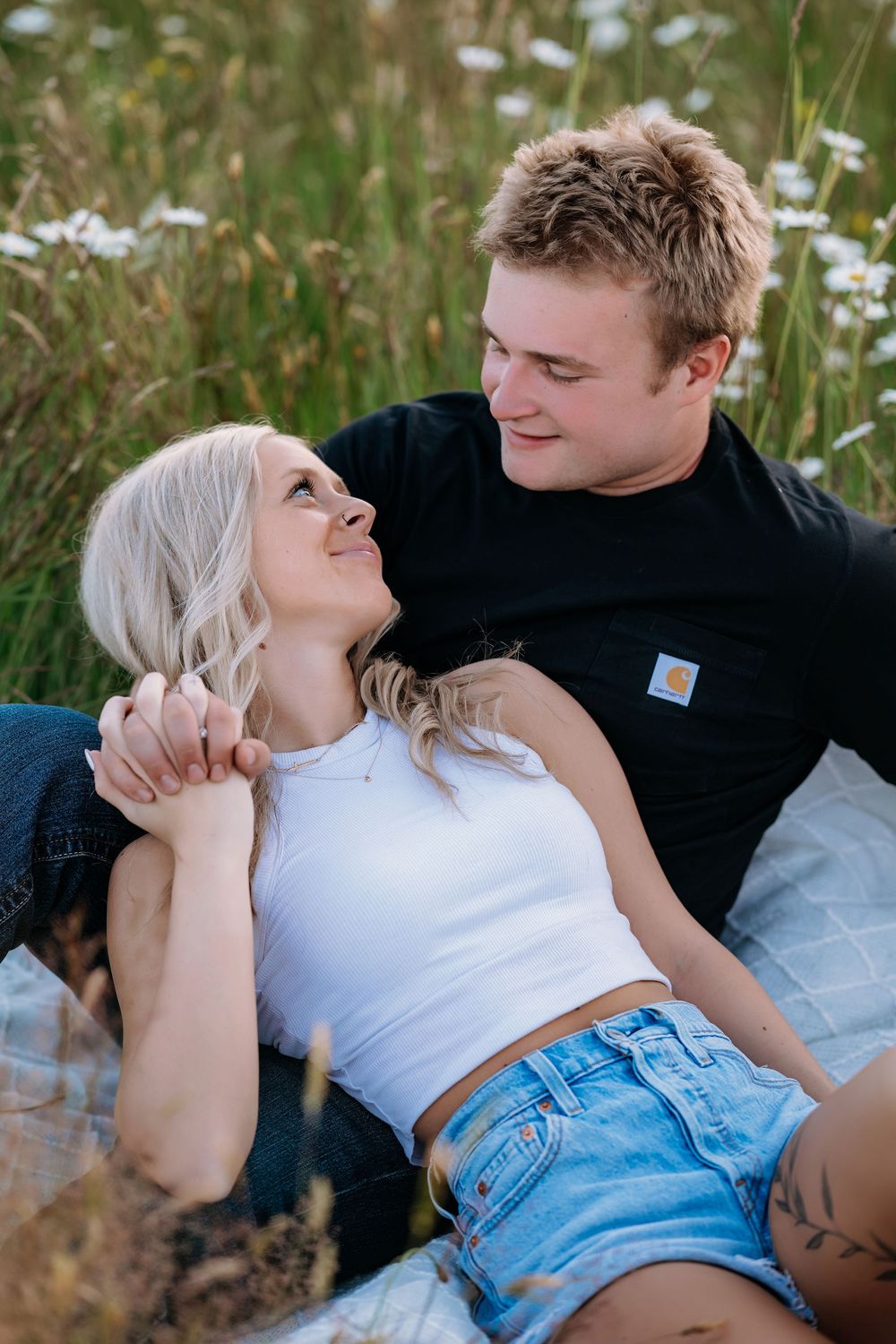 Charlotte Ann Photography - Couples Portrait Photography. Pacific Northwest Photographer. Forks, Washington Photographer.