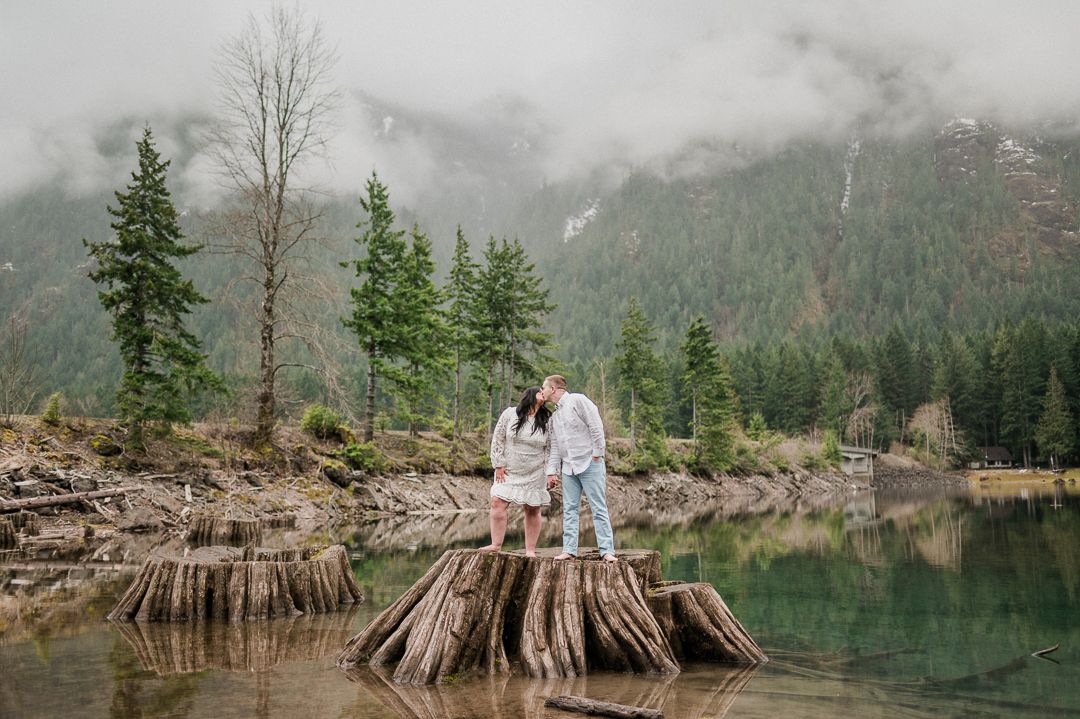 lake cushman engagement