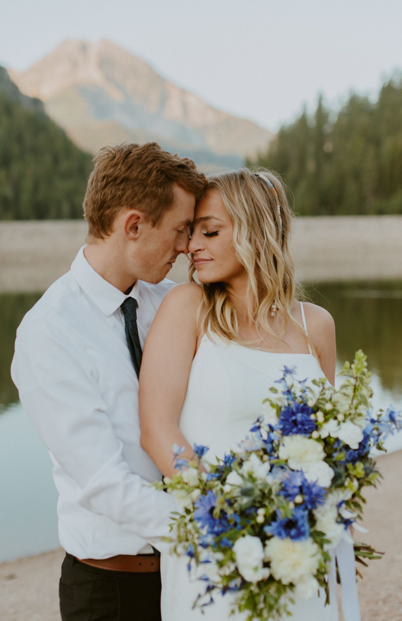 Elopement couple