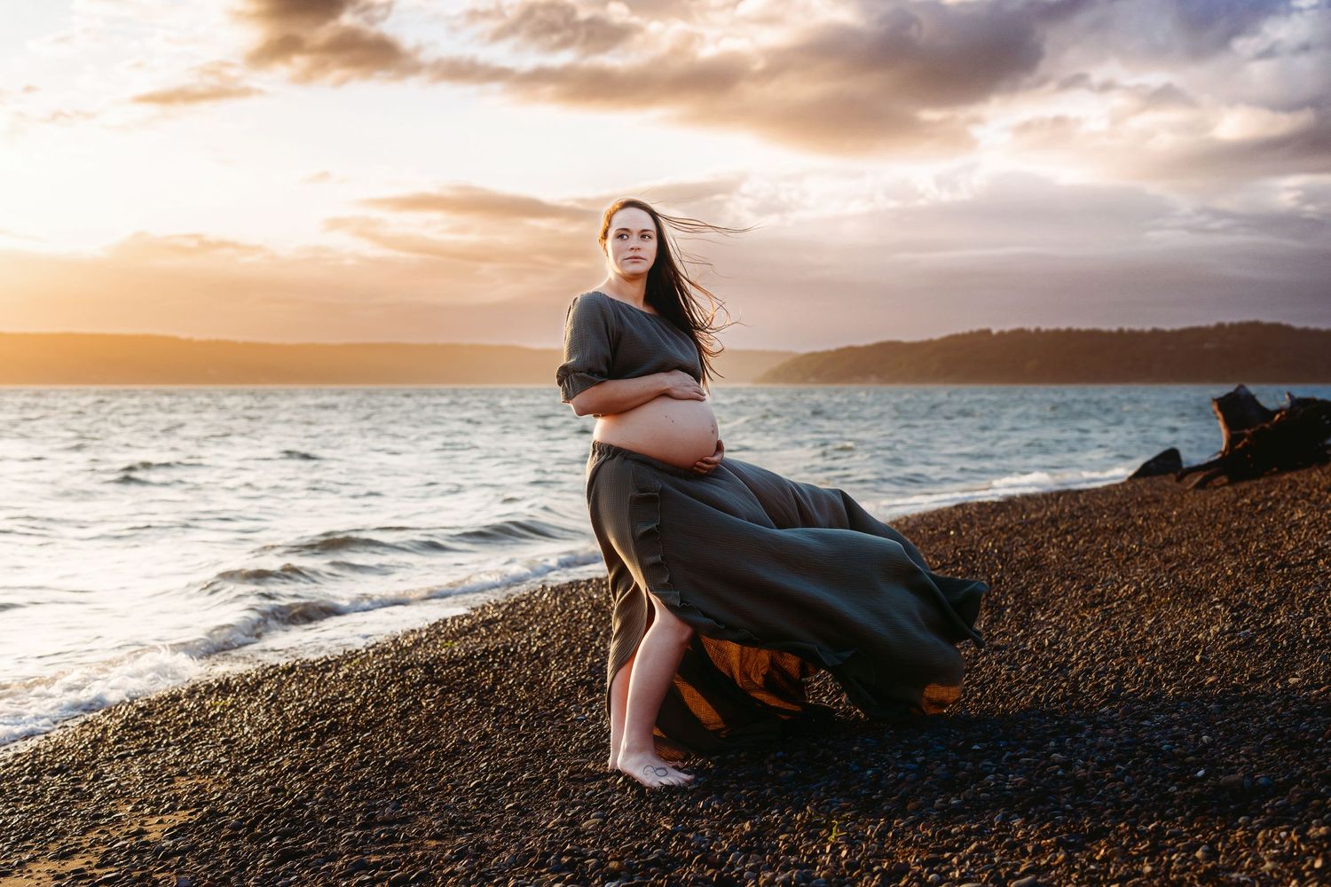Maternity session at beach at Browns Point Lighthouse in Tacoma