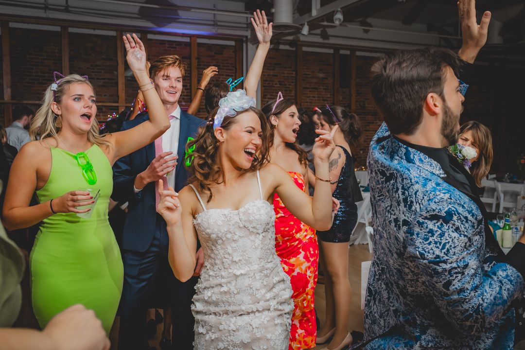visionary-art-museum-wedding