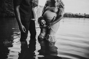 Knoxville Lifestyle Maternity Photographer Stephany Marie Photography