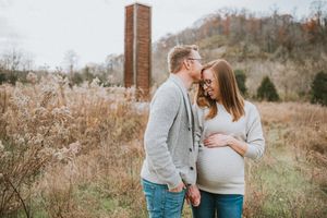 Knoxville Lifestyle Maternity Photographer Stephany Marie Photography