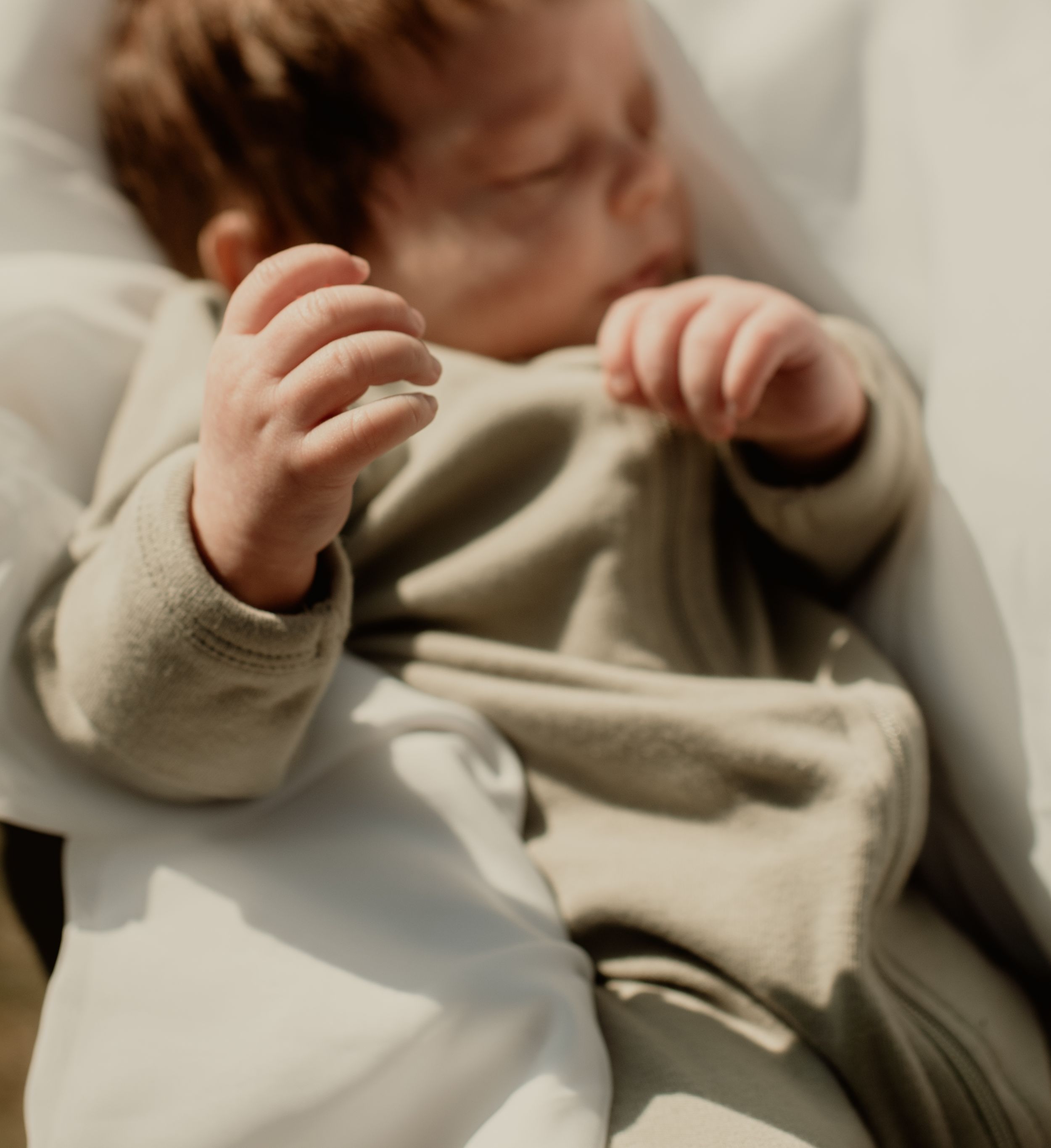 Earthy Outdoor Newborn Session