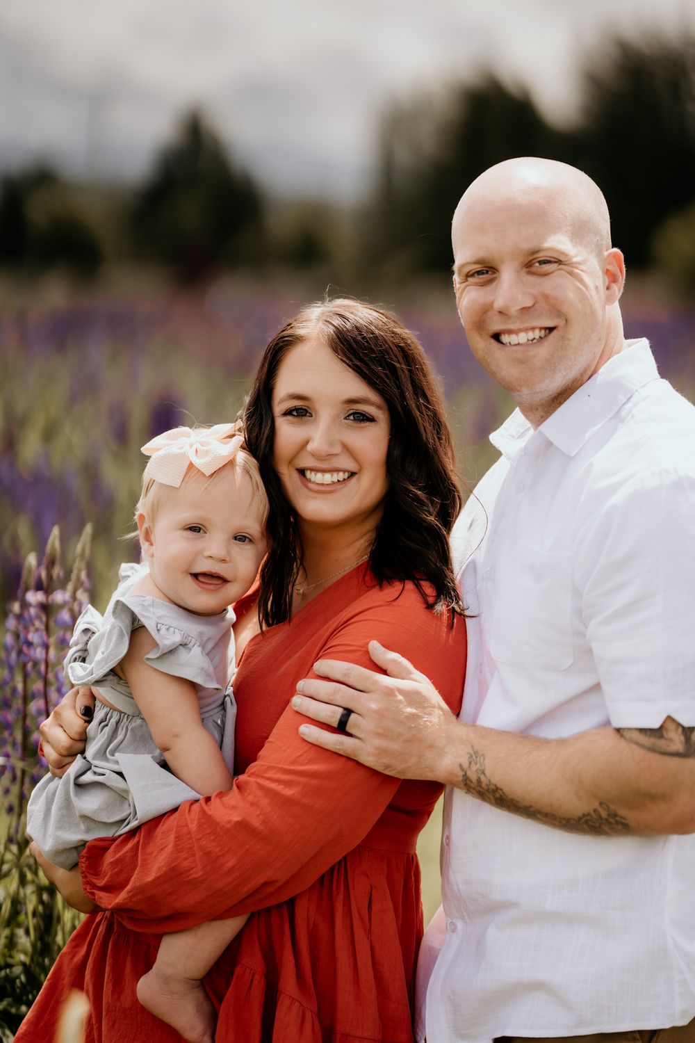 Washington Lupine field family portrait session by wander and wild photography