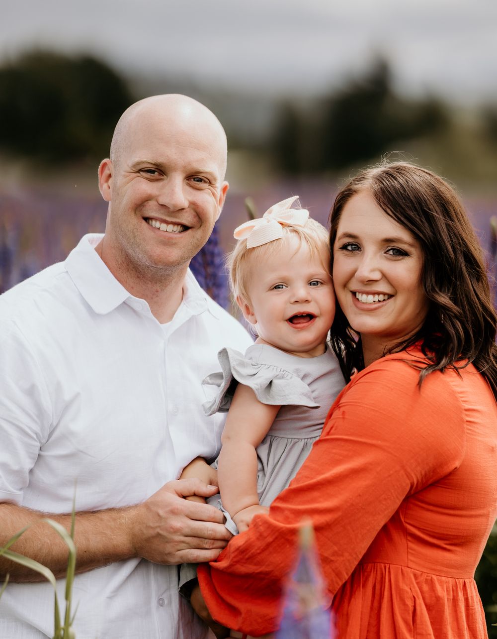 Washington Lupine field family portrait session by wander and wild photography