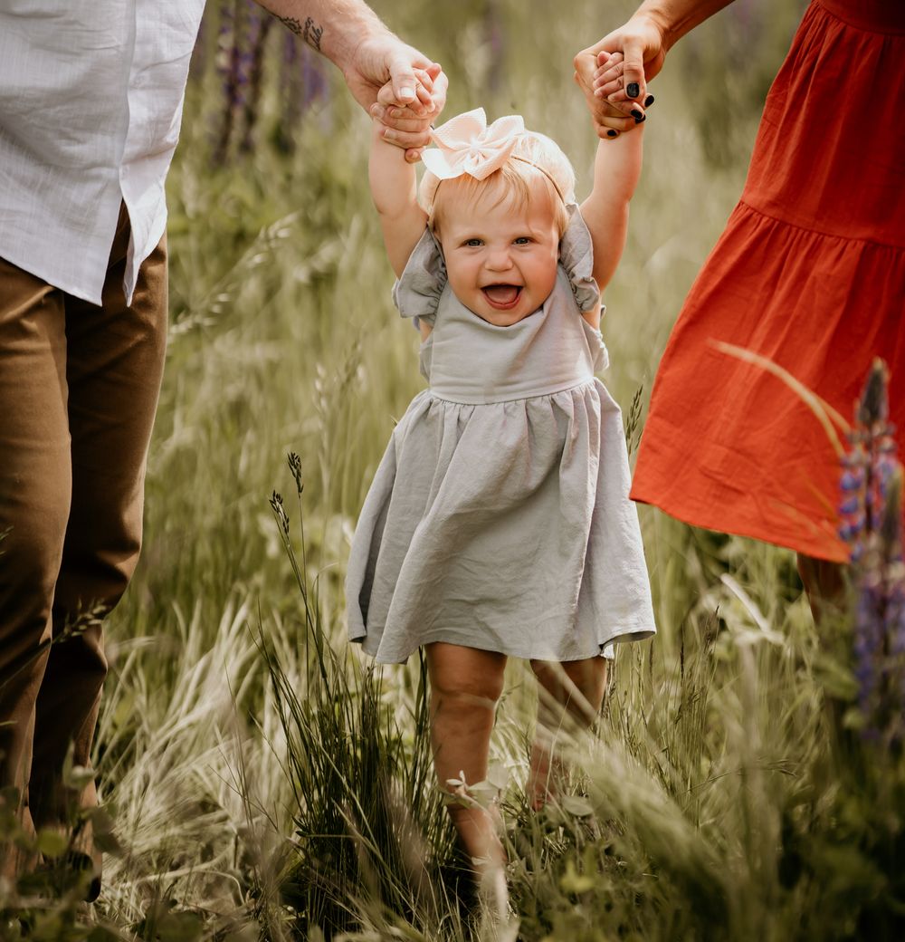 Washington Lupine field family portrait session by wander and wild photography