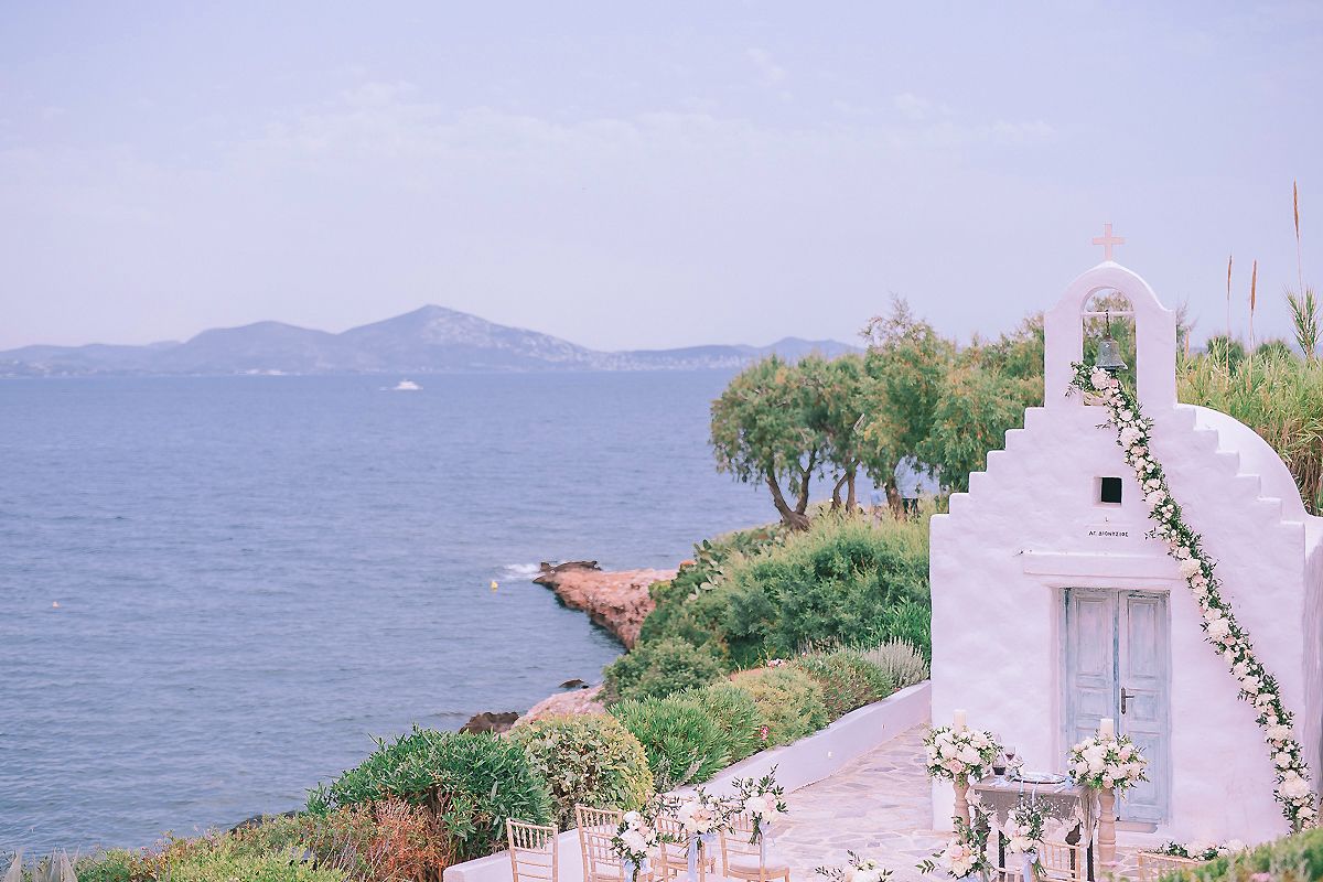 a photo from Agios Dionyisios at Island next to the sea