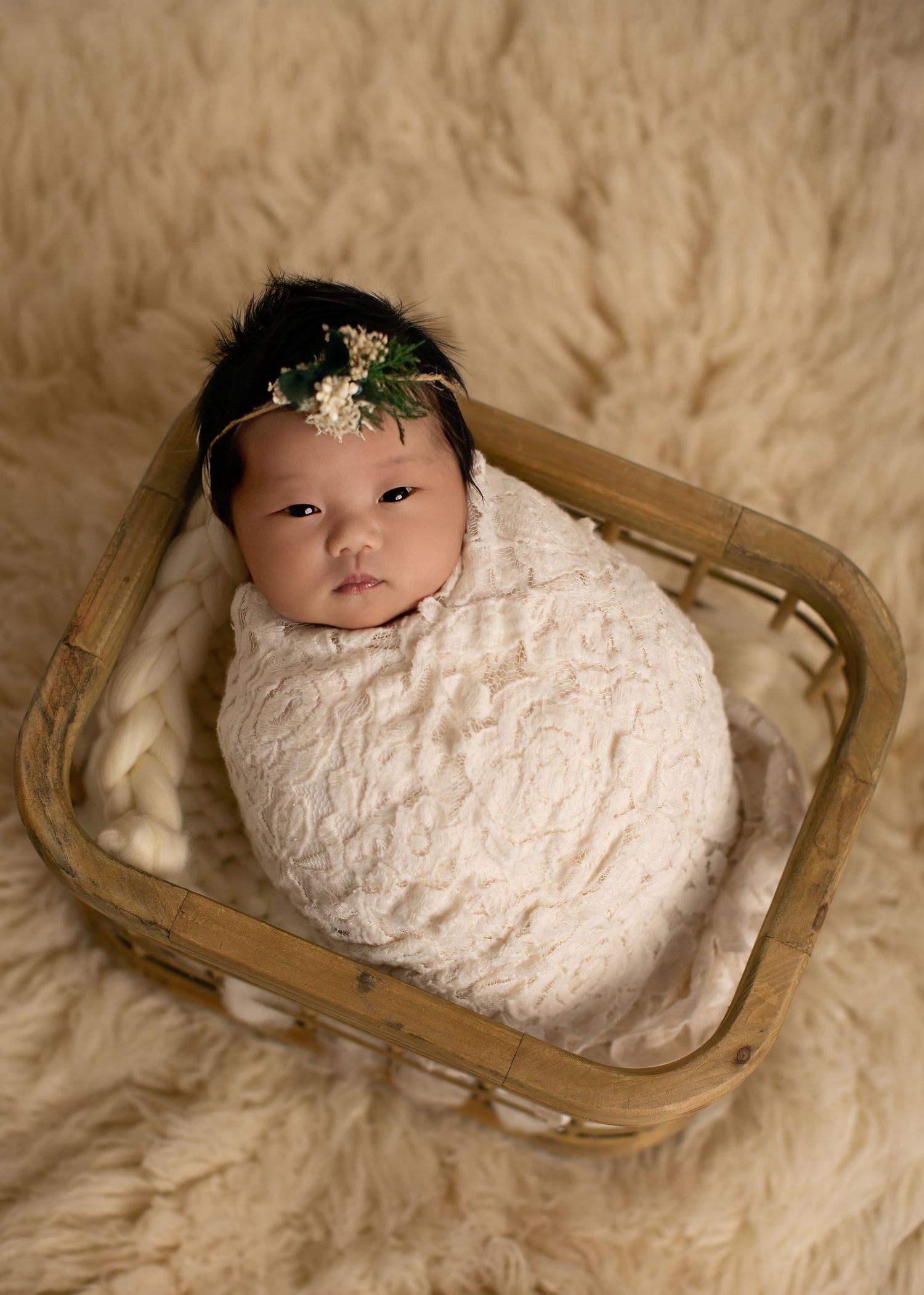 Sara Prue Photography- Creating timeless newborn portraits.