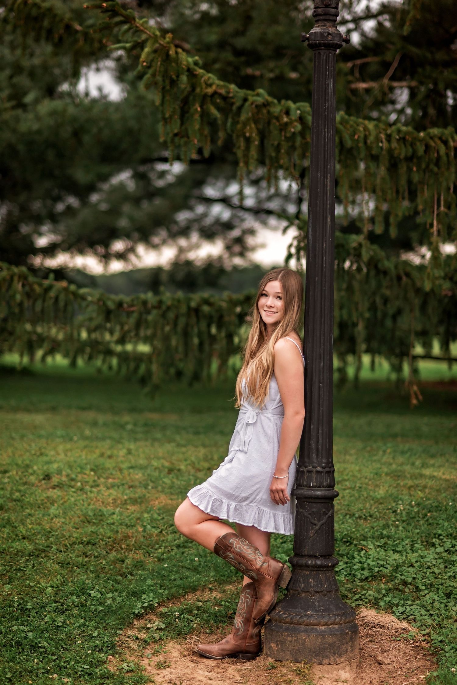 Central MA senior portrait photographer