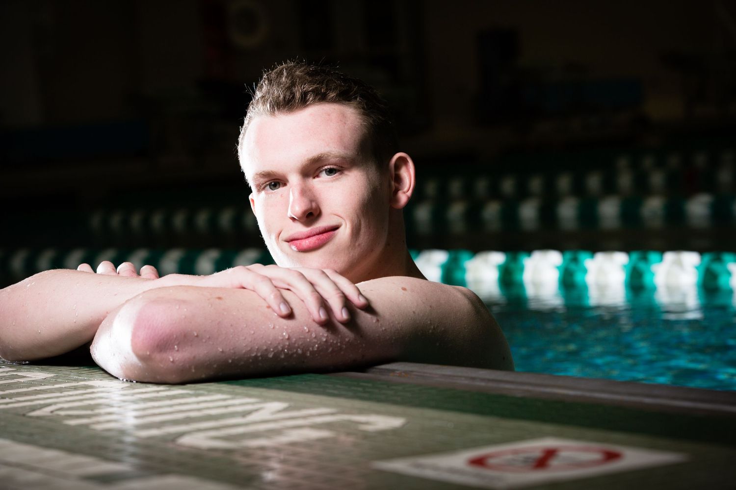 Senior Shoot with Nathaniel Edmunds Photography in Zionsville pool