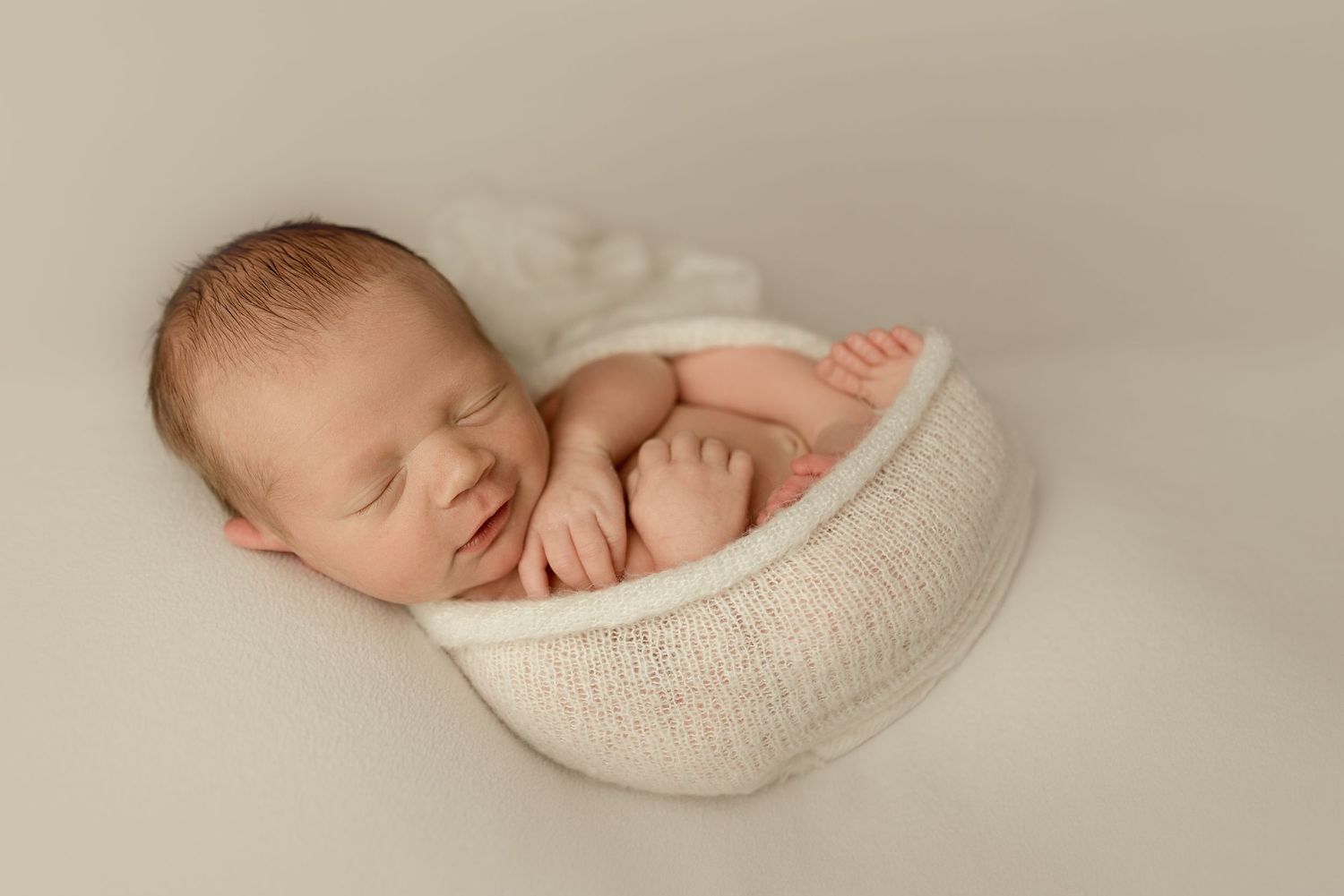 WNY NEWBORN PHOTOGRAPHER, BUFFALO NY NEWBORN PHOTOGRAPHER, ROCHESTER NY NEWBORN PHOTOGRAPHER, BUFFALO NY PHOTOGRAPHER