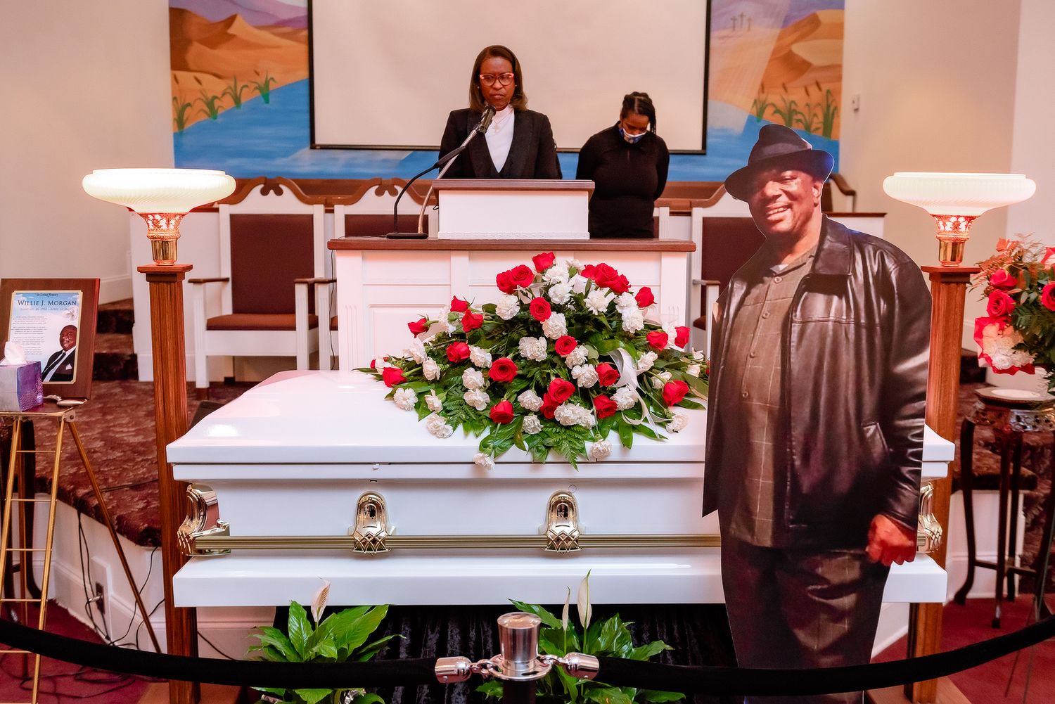 Burial images, funeral photographer, photos