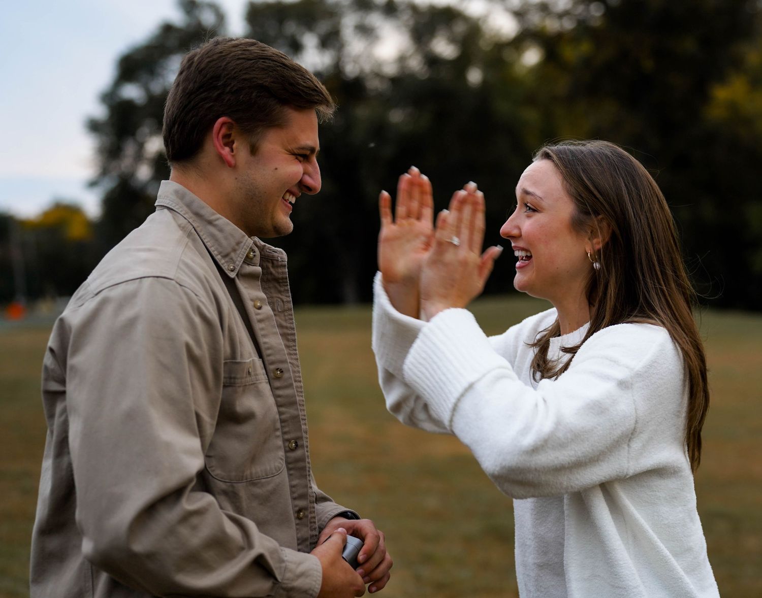 Fargo-Moorhead, Minnesota engagement photographer, wedding photographer, couples photographer, and family photographer