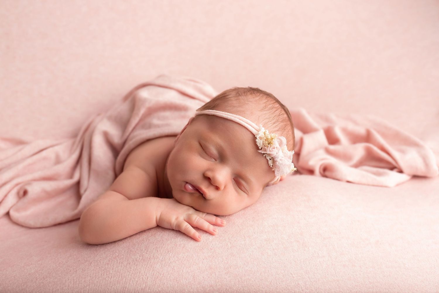 Newborn girl photo, taken by Jen Knightstep, Photographer