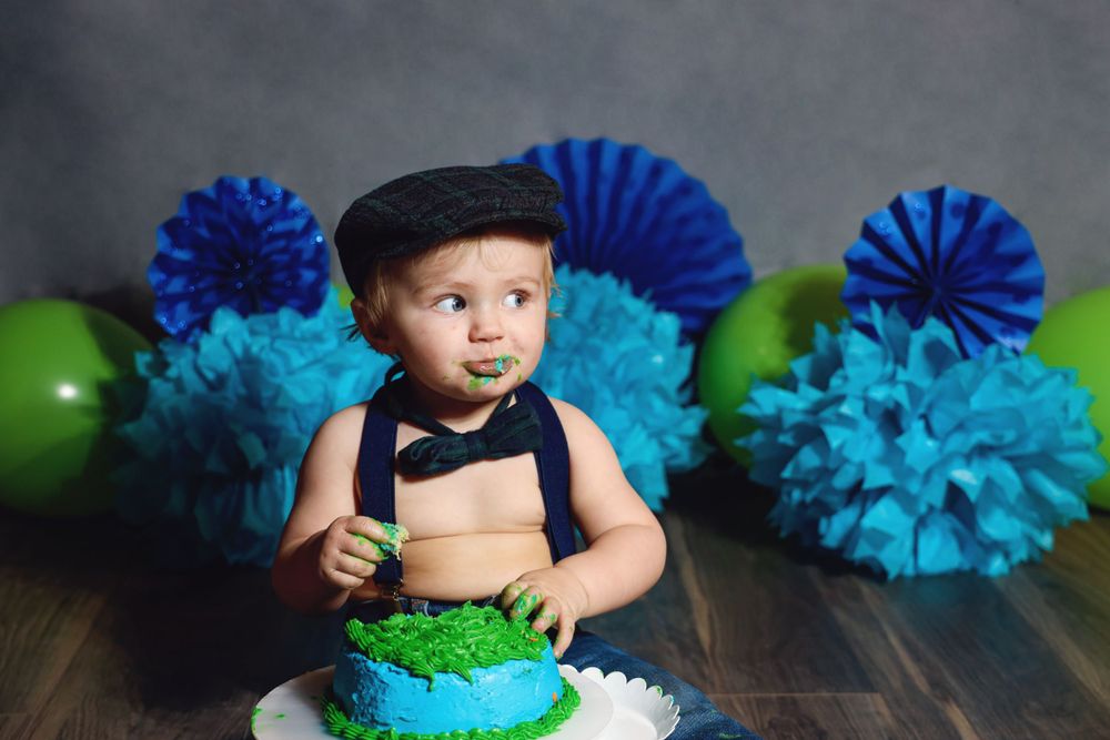 1st Birthday smash cake photos smash cake photographer smash cake photography