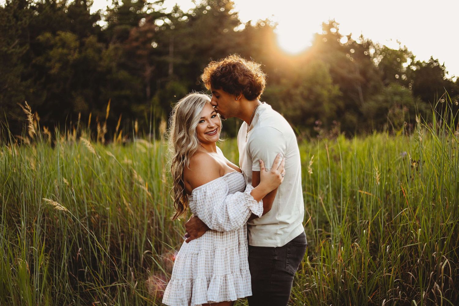 wedding and engagement photography at golden hour in cincinnati ohio