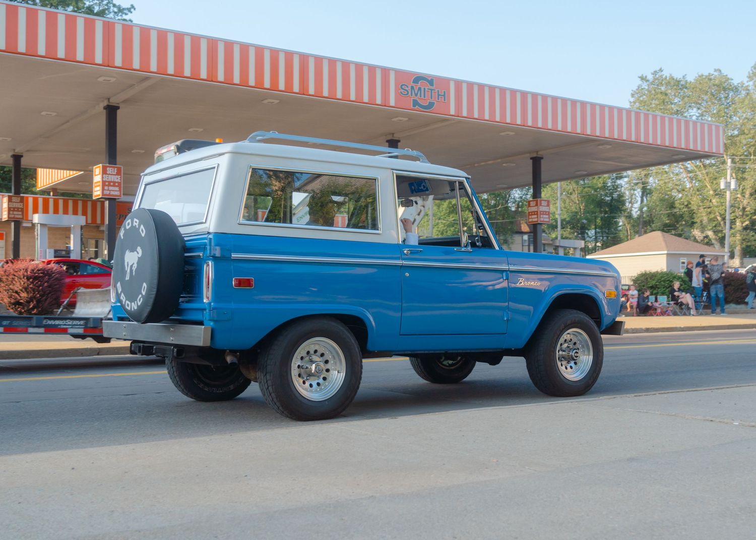 Vintage Bronco