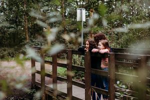 #outdoorphotoshoot #family #familyphotography #familyphotographer #familyphotoshoot #wiganphotographer #manchester