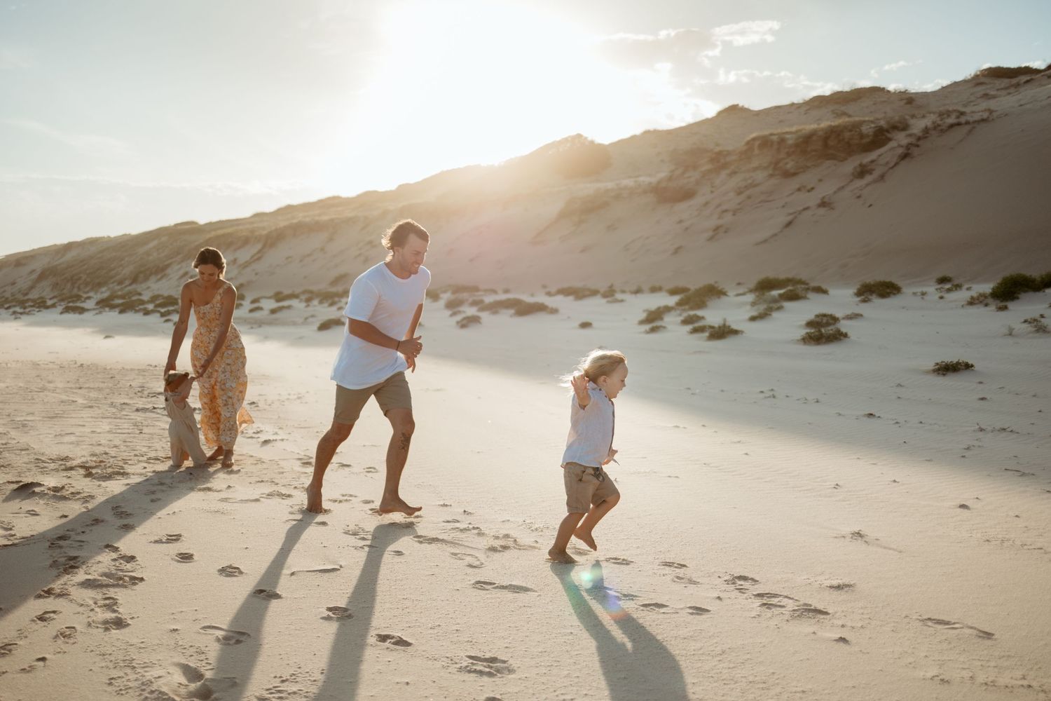 candid lifestyle Family Photoshoot at beach, Lake Macquarie, Newcastle, Hunter Valley, New South Wales