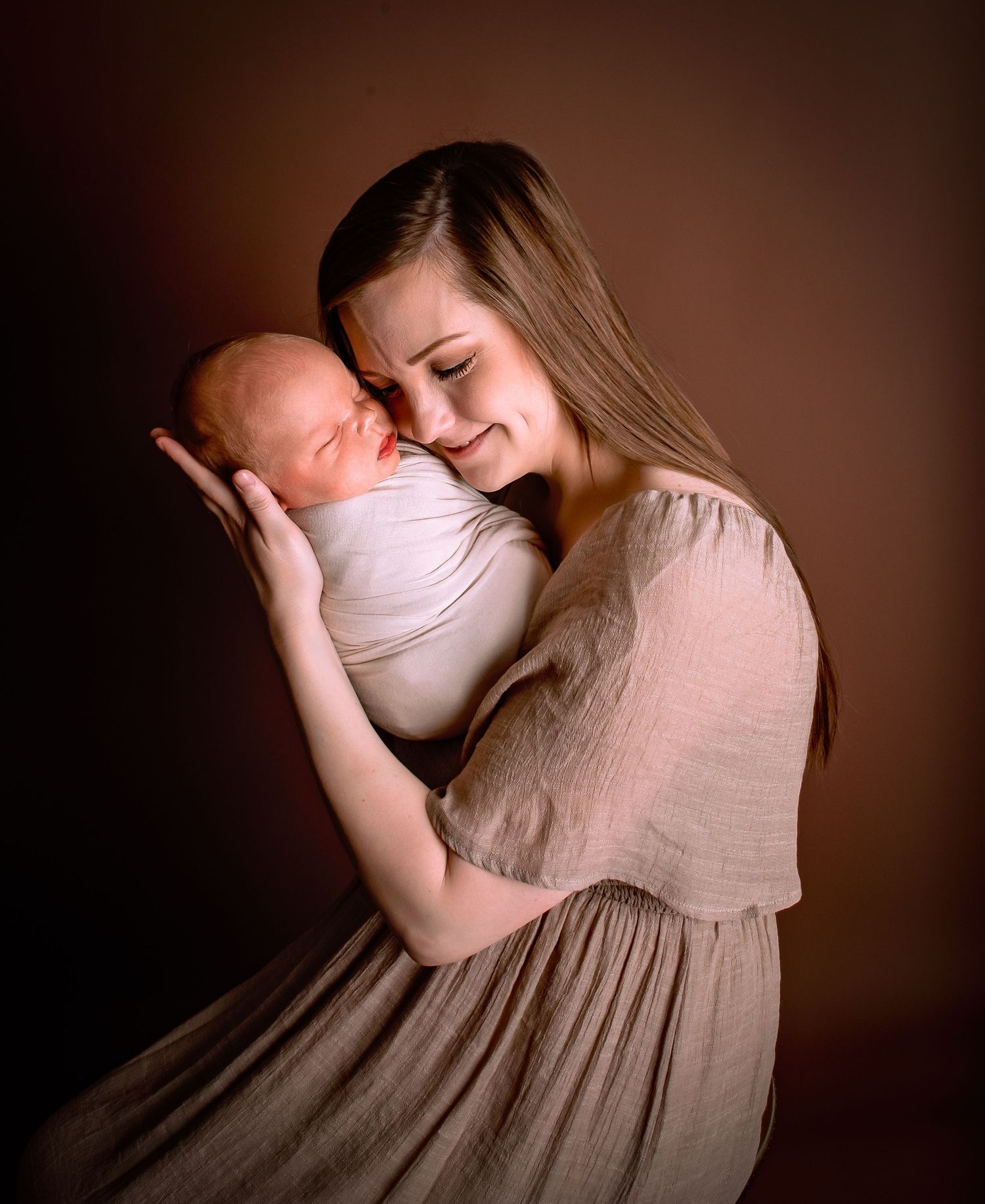 Neutral tones baby session - Newborn baby portrait Clarksville, Tennessee