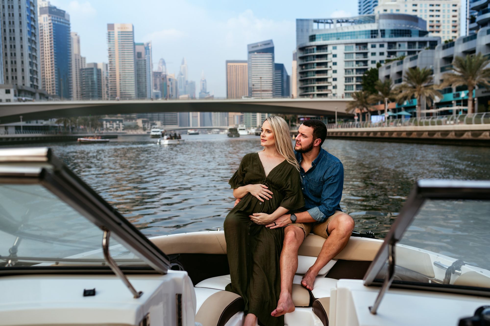 boat cruise dubai skyline romantic dubai photographer