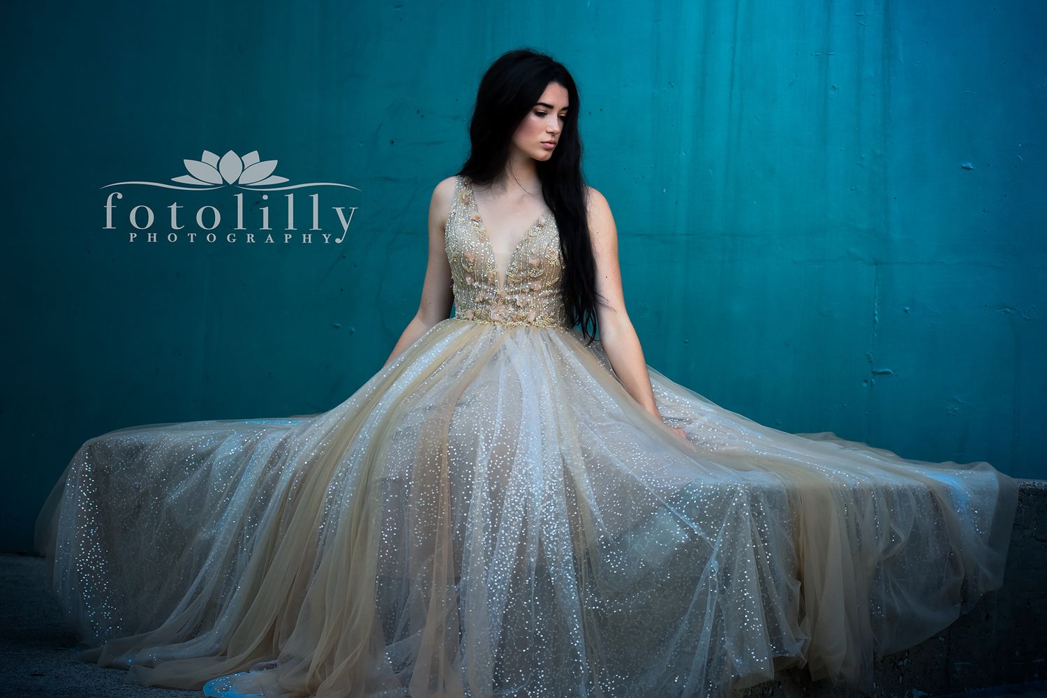 fortworth-dallas-quinceañera-photography-quince-dress-fotolillyphotography
