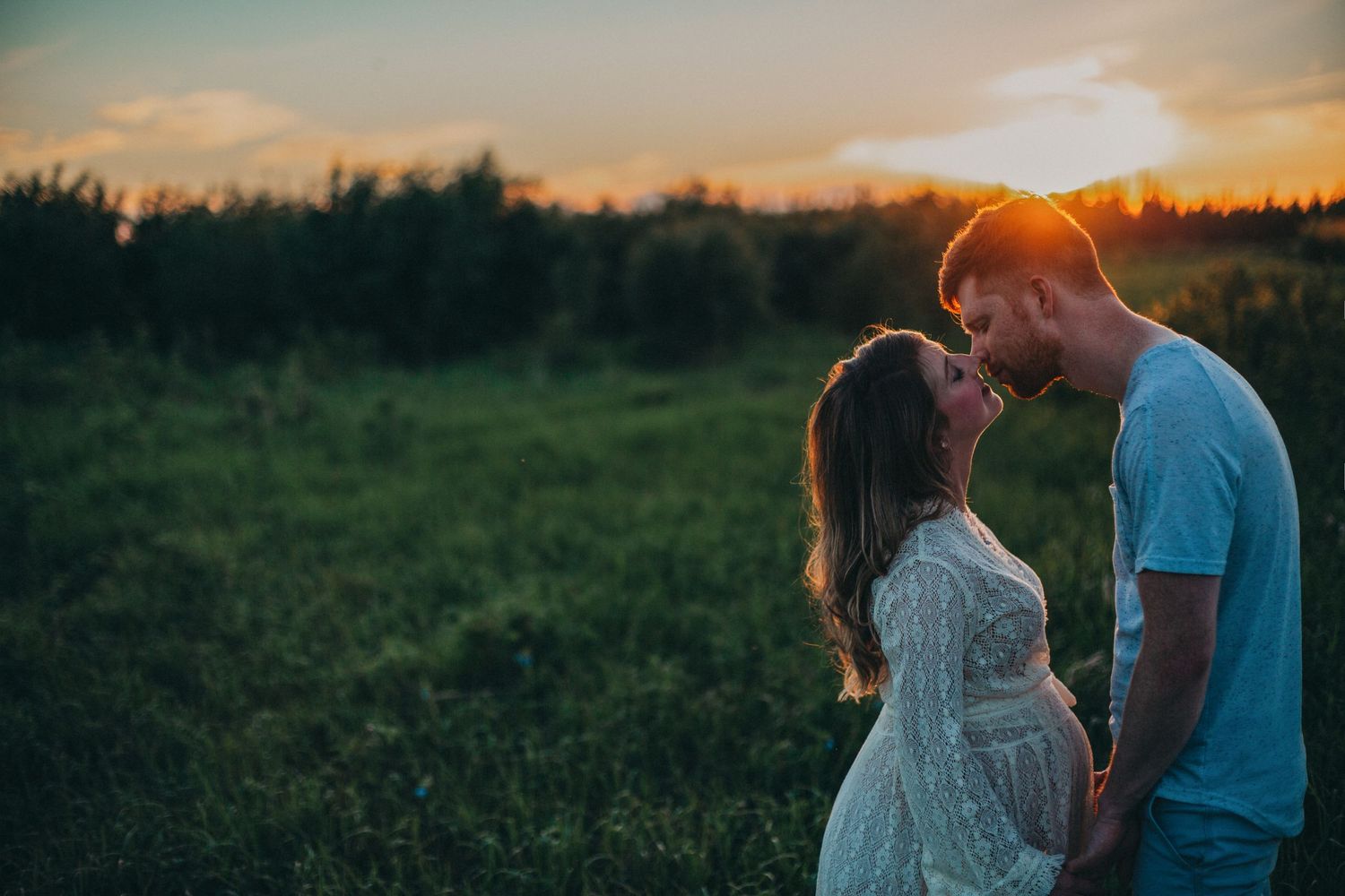 outdoor maternity photography in victoria bc.