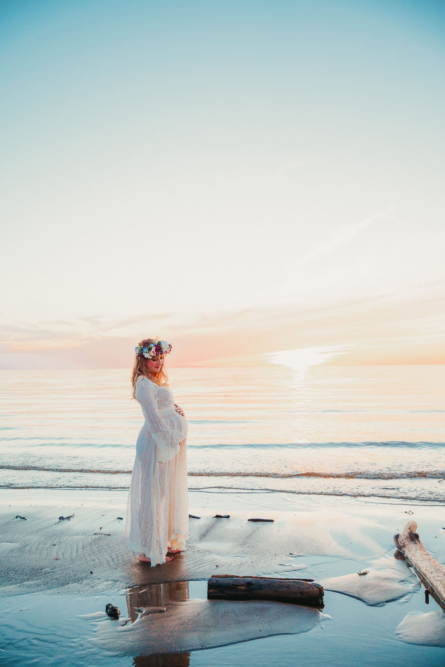 outdoor maternity photography in victoria bc.