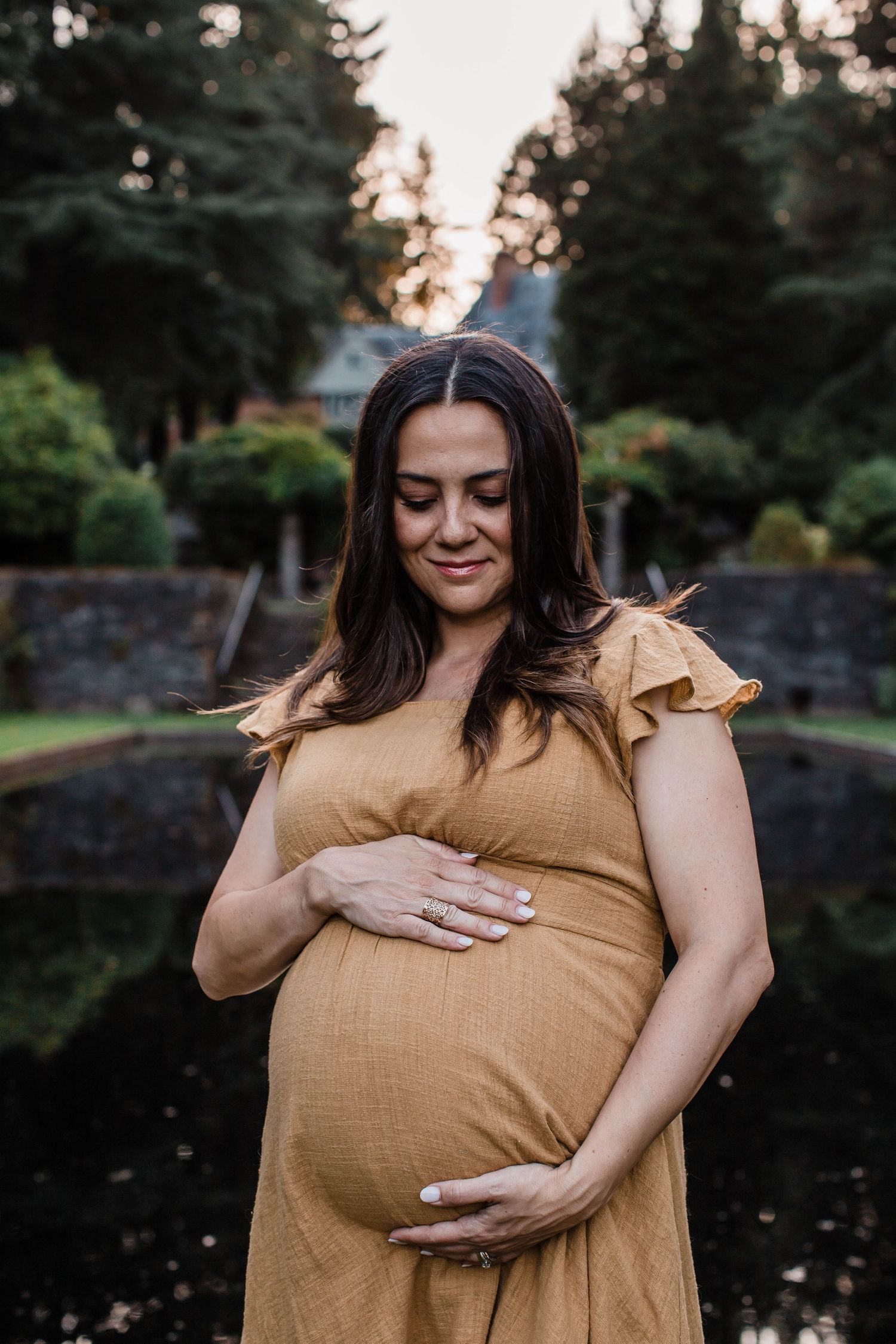 Maternity Photography at Lewis and Clark College