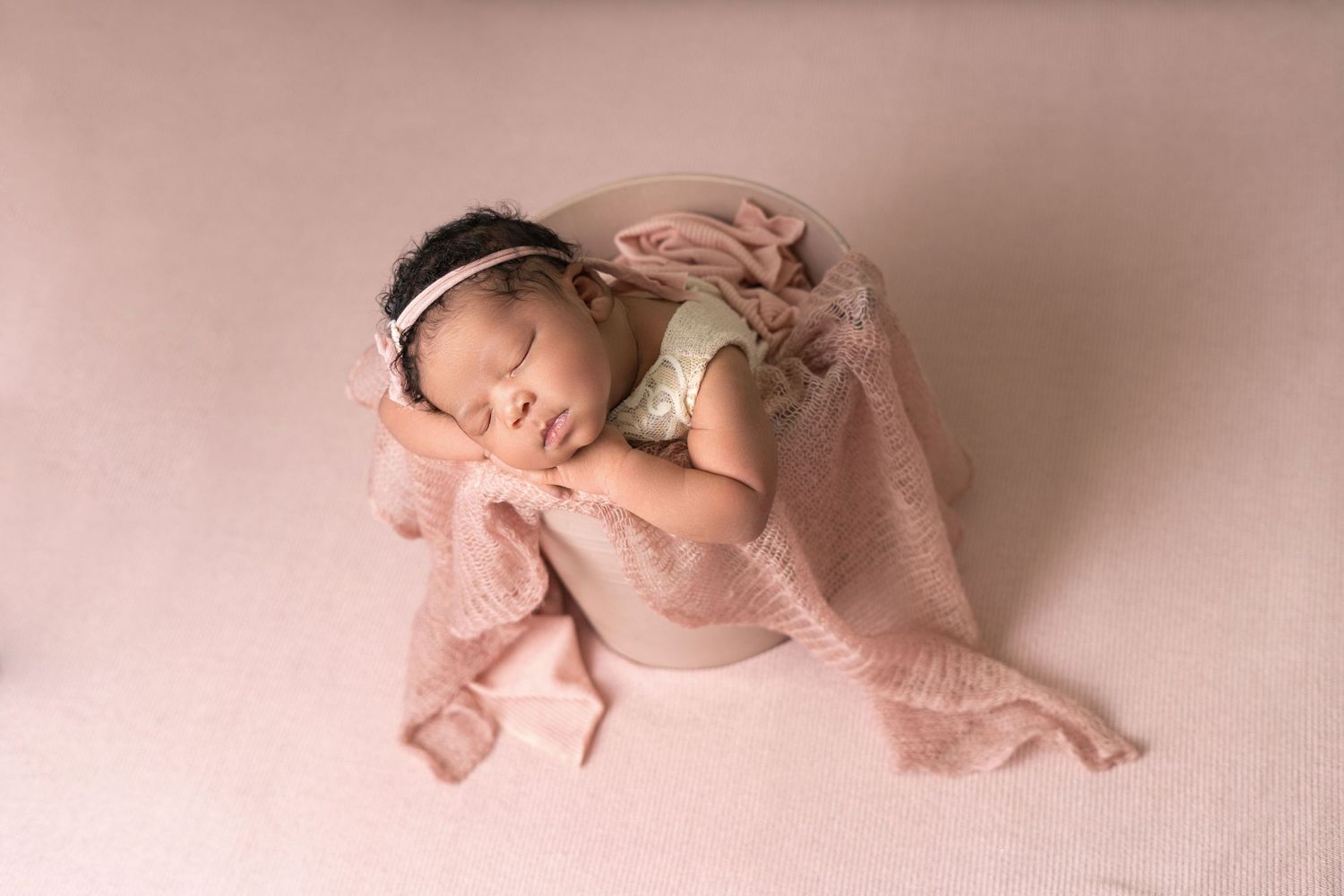 Newborn, maternity, family & cake smash photography in Hayes, West London. Studio & home sessions with props, backdrops & personalised touch