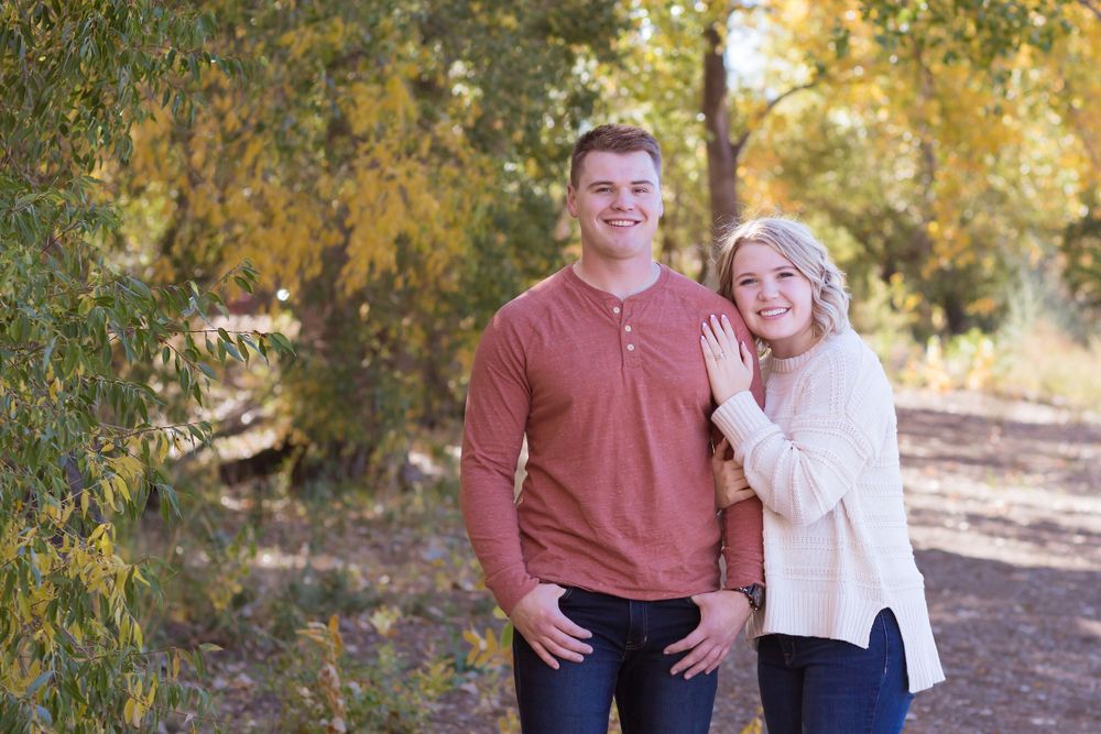 Engagement Photography, Western North Dakota, Couples Photography, Hebron North Dakota Photography , Lake Tschida