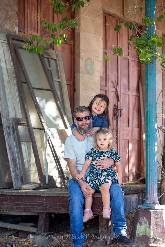 gunnii sack photography, best of calaveras, fall family photos, mokelumne hill ca