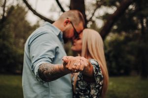 Holding hands, ring shot