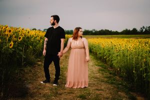 Sunflower field, cynthiana Ky engagement