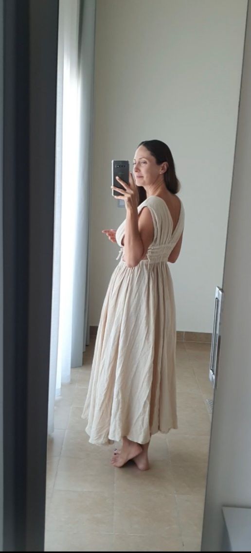 maternity dress client closet wardrobe dubai
