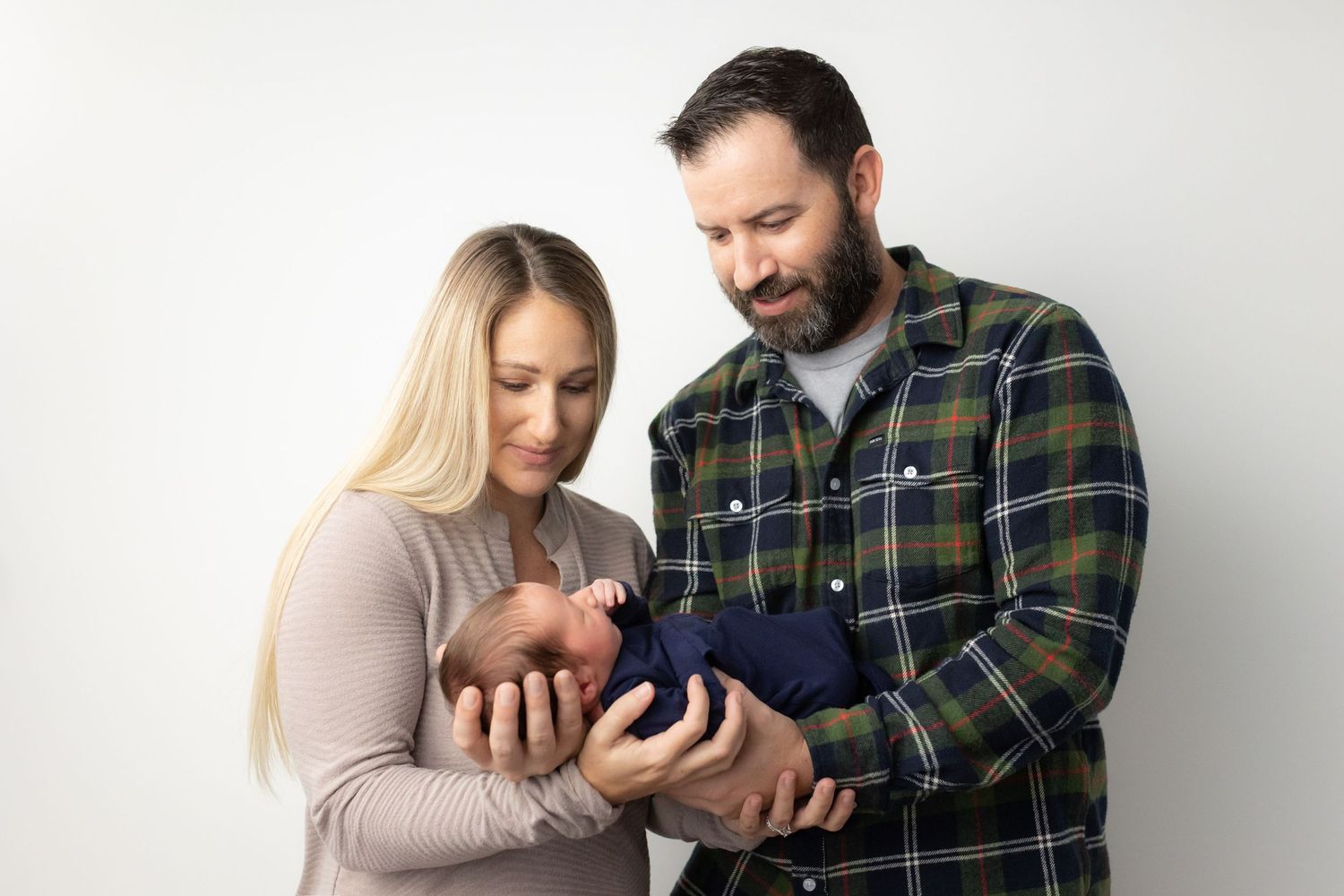 swansboro and Jacksonville nc newborn family photographer maternity photos photography studio Samantha Ann photo