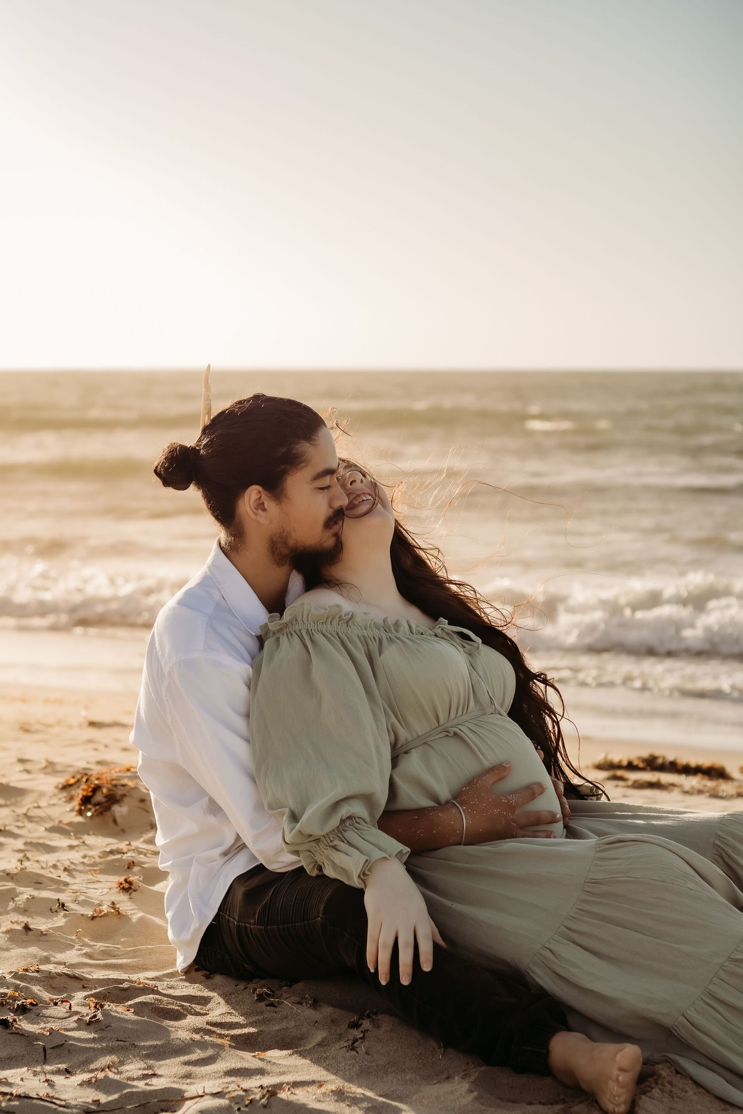 maternity photoshoot, halls head, mandurah, peel, boho dress beach photoshoot