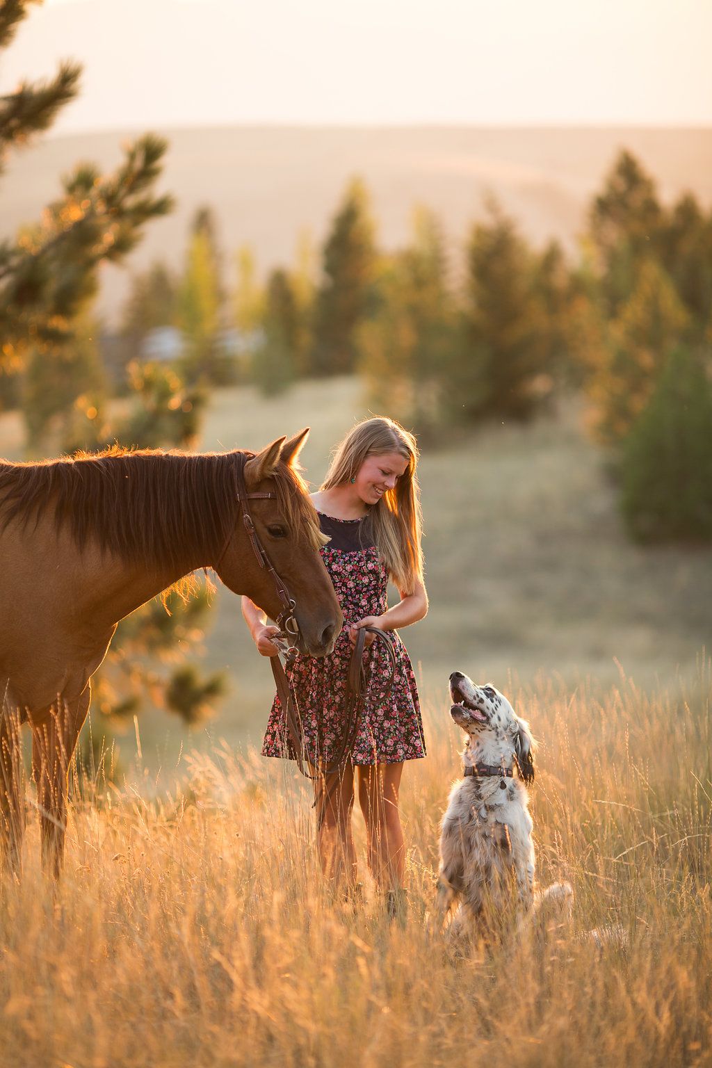 Family photos and pet photos Senior Portraits Missoula Montana with photographer Brian Powers