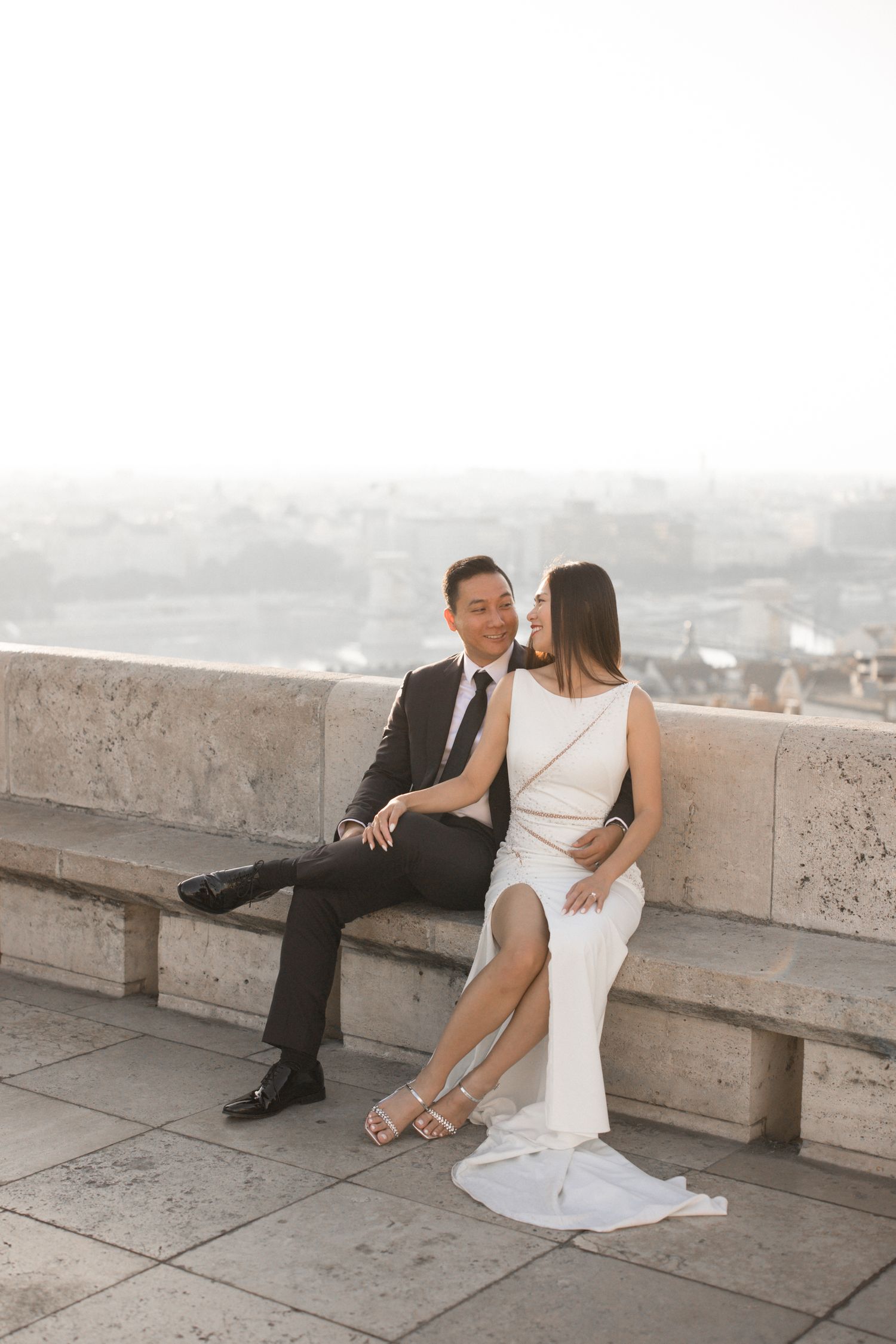 Budapest photographer - Budapest photography for couples traveling to Budapest , beautiful photos at Fisherman's Bastion